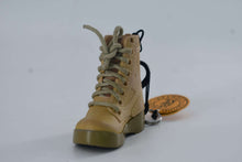 Cargar imagen en el visor de la galería, Encendedor Militar Soplete Destapador Bota Coyote