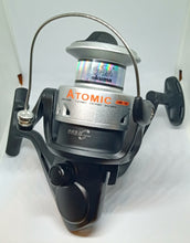 Cargar imagen en el visor de la galería, Carrete de Pesca Okuma Grafito Atomic AMF-165 Mar