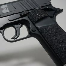 Cargar imagen en el visor de la galería, Nueva Pistola Traumatica Crosman Calibre .50 Stronghold Shp7
