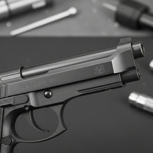Cargar imagen en el visor de la galería, Kit Pistola Kwc Pt92 + Laser Rojo + Funda + 10 Co2 + 500 Bb
