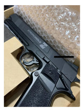 Cargar imagen en el visor de la galería, Nueva Pistola Traumatica Crosman Calibre .50 Stronghold Shp7
