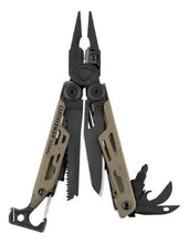 Cargar imagen en el visor de la galería, Multiherramienta Leatherman Signal Coyote 832404 19pcs+funda
