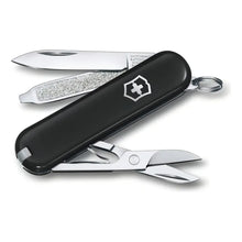 Cargar imagen en el visor de la galería, Cortapluma Victorinox Classic Dark Illusion Negra 0.6223.3G – 7 Funciones
